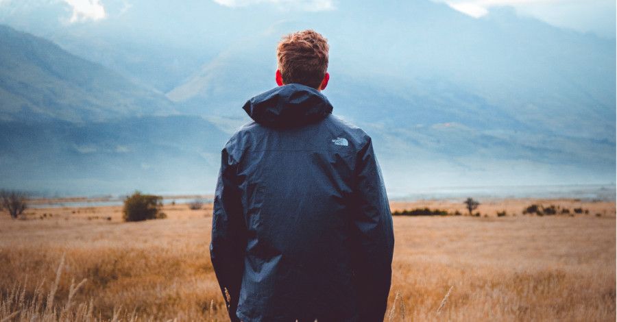 Príčina samovrážd mužov v strednom veku?